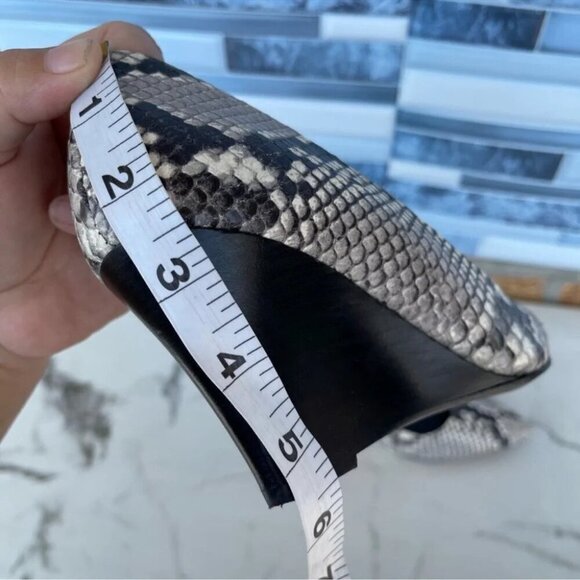 M.Gemi Snakeskin Print Wedge Heels 35/5 - Picture 7 of 11